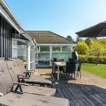 Stunning In With Sauna * Knebel