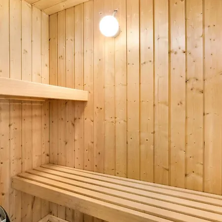 Stunning In With Sauna