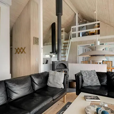 Сasa de vacaciones Stunning In With Sauna Knebel