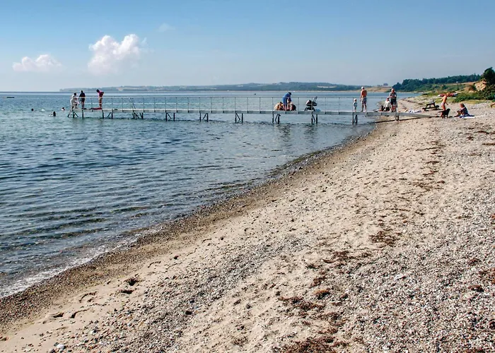 Dom wakacyjny Stunning In With Sauna Knebel