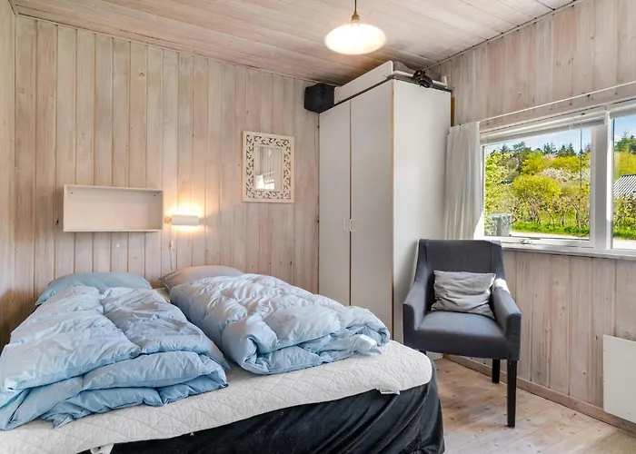 Dom wakacyjny Stunning In With Sauna Knebel